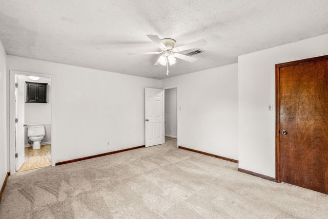 10 Rio Grande Forest Drive, Little Rock, AR 72212