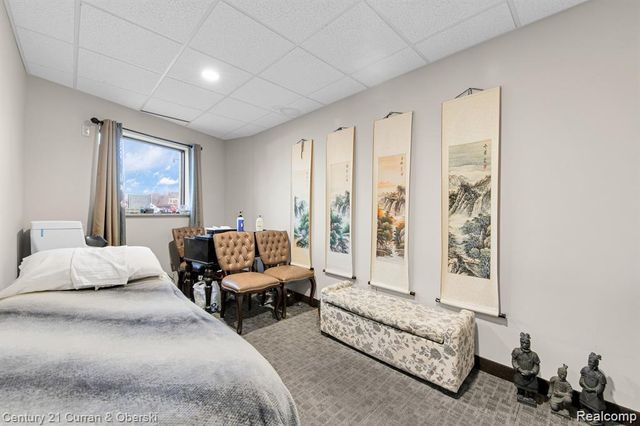 2948 Biddle Avenue, Wyandotte, MI 48192