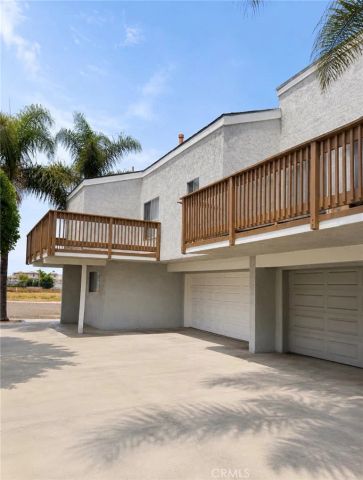7322 Garfield, Huntington Beach, CA 92648