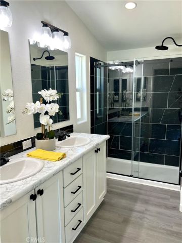 4000 Pierce 124, Riverside, CA 92505