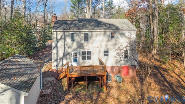 2739 Ridgeview Rd, Powhatan, VA 23139