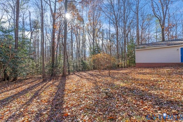 2739 Ridgeview Rd, Powhatan, VA 23139