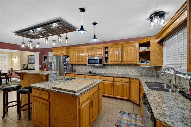 822 Highway 61, Ridgeville, SC 29472