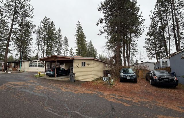 3428 E Georgia Pines Ln, Mead, WA 99021