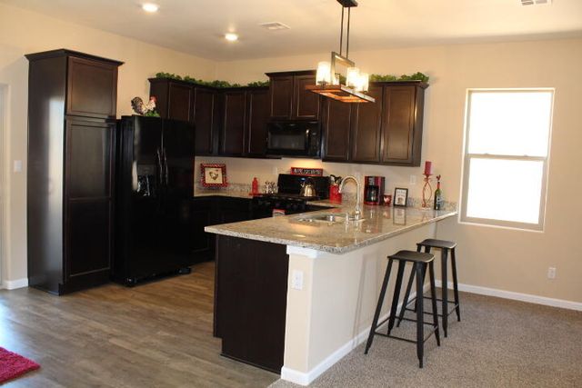 3624 Rancher Loop NE, Rio Rancho, NM 87144