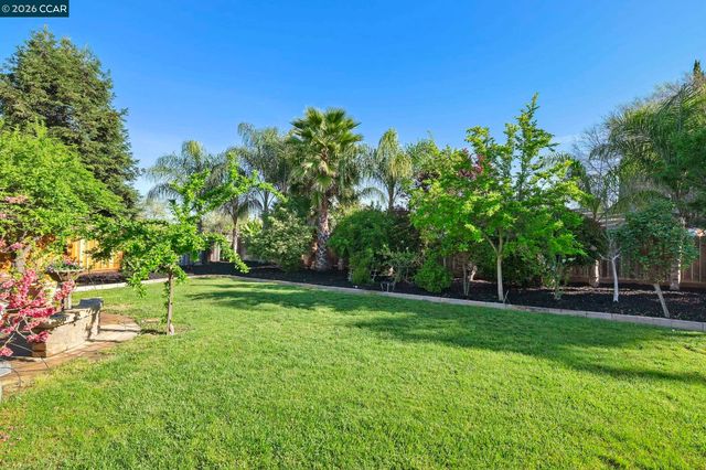 4151 Storey Lane, Concord, CA 94518