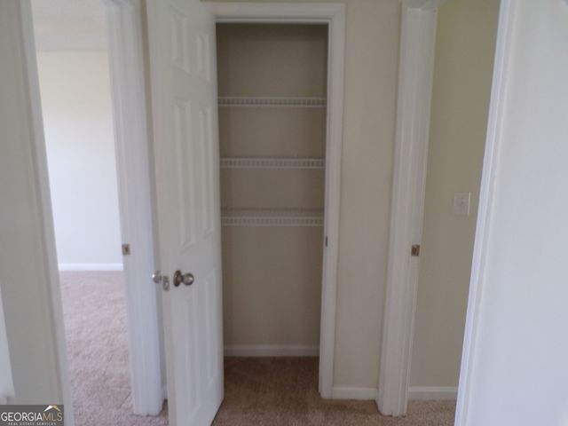 1527 PACEVILLE Court, Conyers, GA 30012