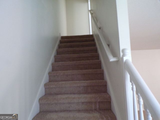 1527 PACEVILLE Court, Conyers, GA 30012