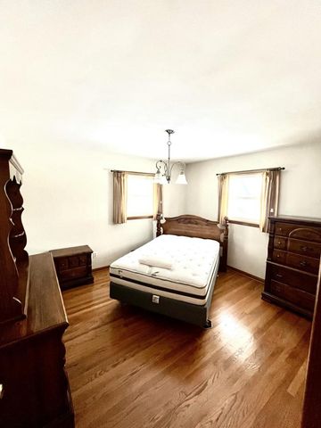 1531 Bryn Mawr AVENUE, Mount Pleasant, WI 53403