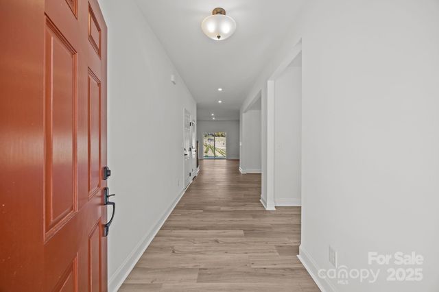 107 Nighthawk Trail, Mooresville, NC 28115