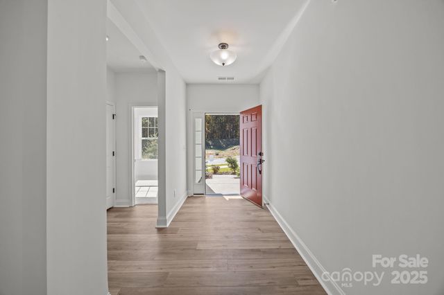 107 Nighthawk Trail, Mooresville, NC 28115