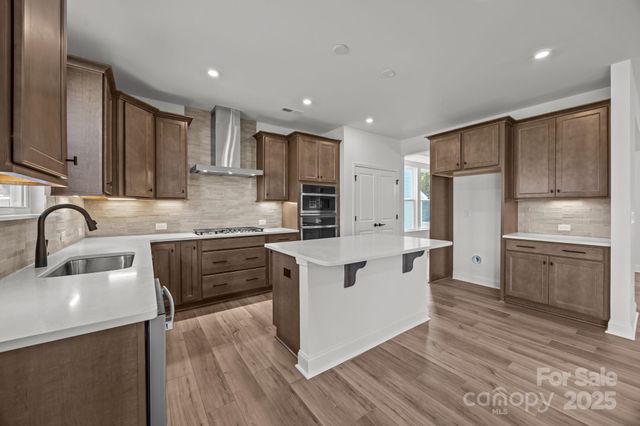 107 Nighthawk Trail, Mooresville, NC 28115