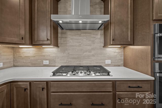 107 Nighthawk Trail, Mooresville, NC 28115