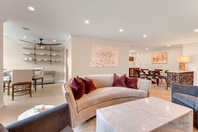 2200 Bouterse Street 407, Park Ridge, IL 60068