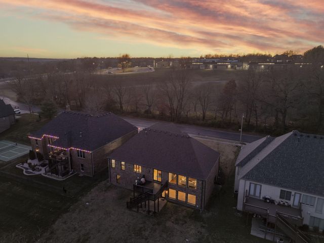 5350 S Parklane Avenue, Springfield, MO 65810