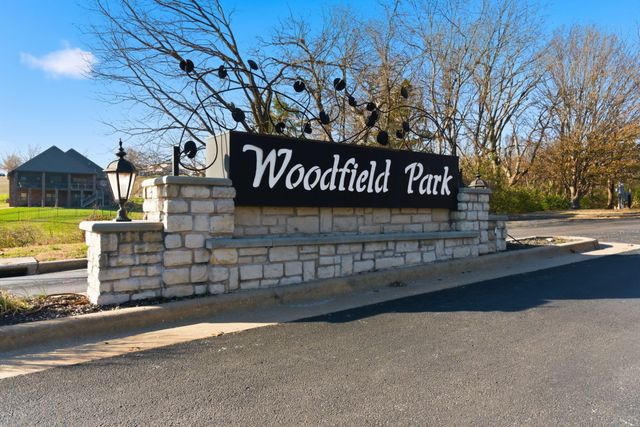 5350 S Parklane Avenue, Springfield, MO 65810