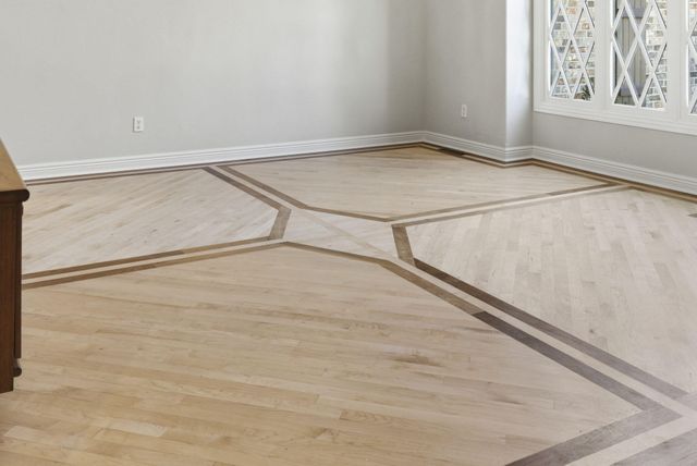 5350 S Parklane Avenue, Springfield, MO 65810