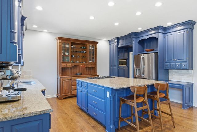 5350 S Parklane Avenue, Springfield, MO 65810