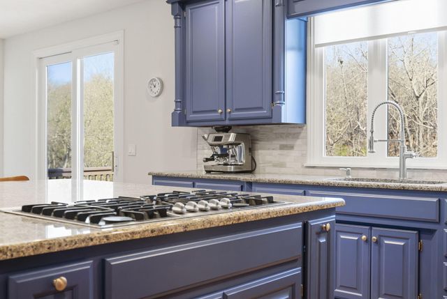 5350 S Parklane Avenue, Springfield, MO 65810