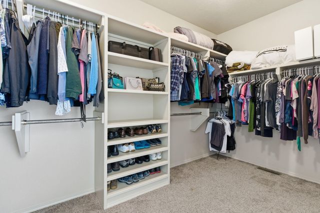 5350 S Parklane Avenue, Springfield, MO 65810