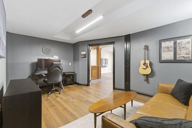 5350 S Parklane Avenue, Springfield, MO 65810