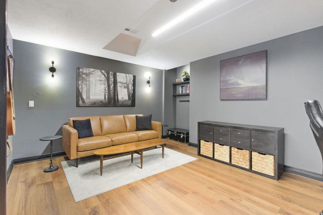 5350 S Parklane Avenue, Springfield, MO 65810