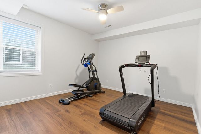 5350 S Parklane Avenue, Springfield, MO 65810