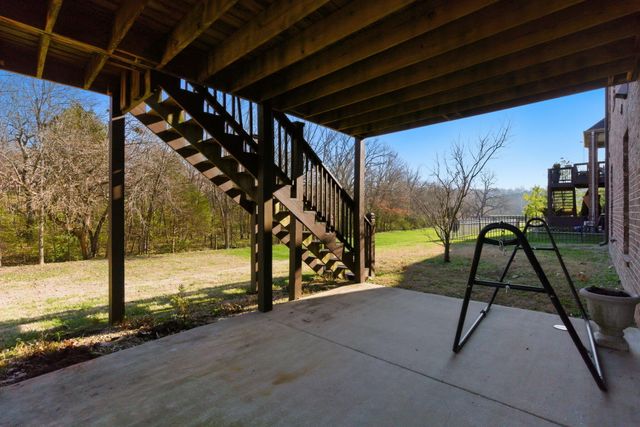 5350 S Parklane Avenue, Springfield, MO 65810