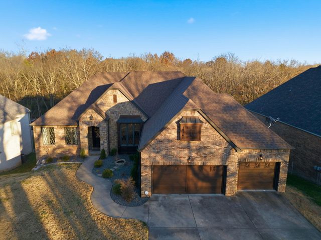 5350 S Parklane Avenue, Springfield, MO 65810