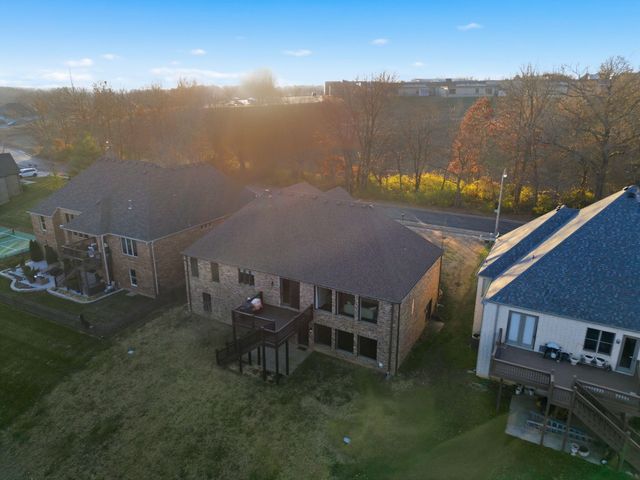 5350 S Parklane Avenue, Springfield, MO 65810