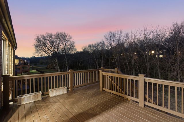 5350 S Parklane Avenue, Springfield, MO 65810