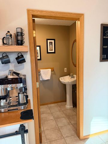 1206 Riverview Court, Sauk Rapids, MN 56379