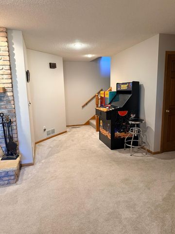 1206 Riverview Court, Sauk Rapids, MN 56379