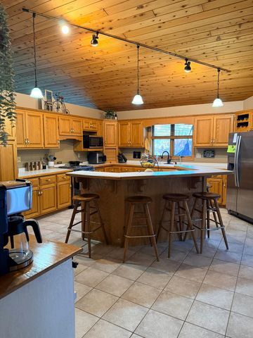 1206 Riverview Court, Sauk Rapids, MN 56379