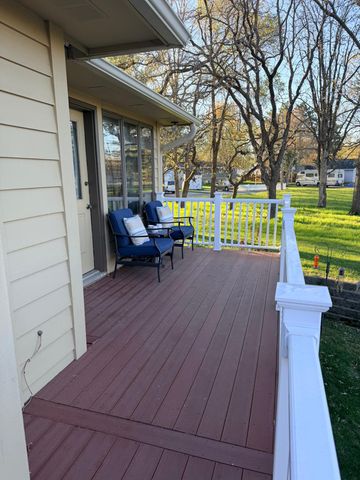 1206 Riverview Court, Sauk Rapids, MN 56379
