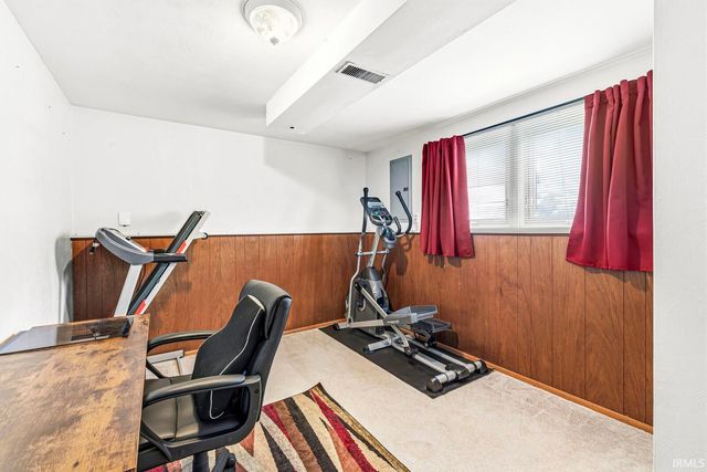 1810 Hass Drive, South Bend, IN 46635