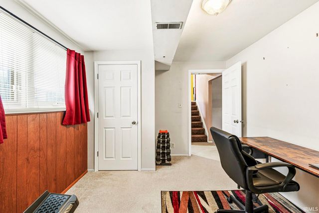 1810 Hass Drive, South Bend, IN 46635