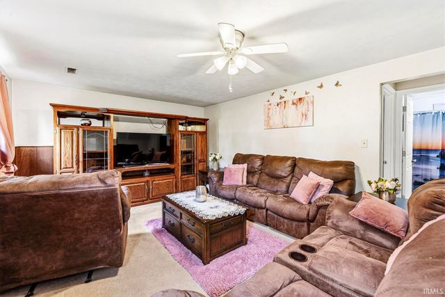 1810 Hass Drive, South Bend, IN 46635