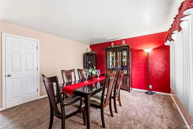 1810 Hass Drive, South Bend, IN 46635