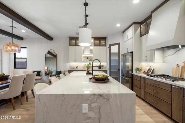 7394 W LISBON Lane, Peoria, AZ 85381