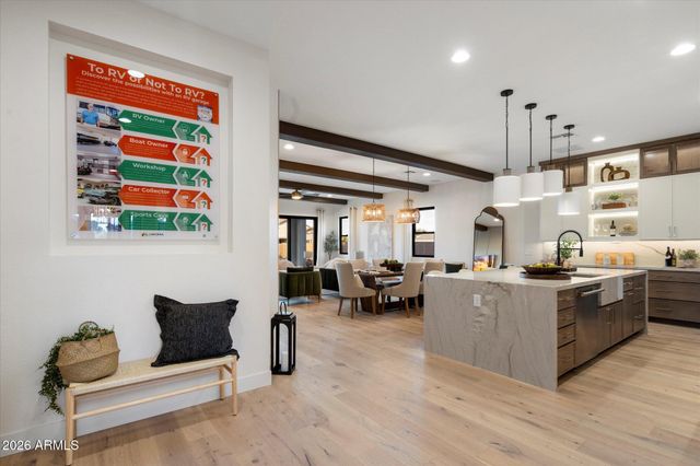 7394 W LISBON Lane, Peoria, AZ 85381