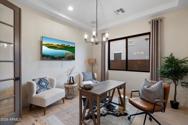 7394 W LISBON Lane, Peoria, AZ 85381