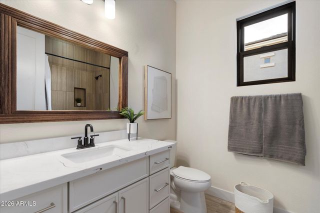 7394 W LISBON Lane, Peoria, AZ 85381