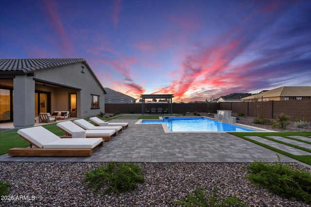 7394 W LISBON Lane, Peoria, AZ 85381