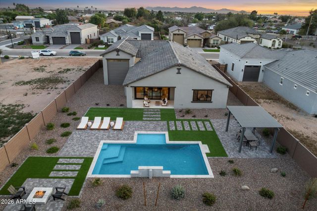 7394 W LISBON Lane, Peoria, AZ 85381