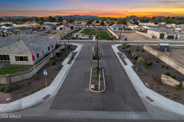 7394 W LISBON Lane, Peoria, AZ 85381