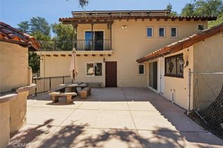 736 Crater Oak Drive, Calabasas, CA 91302