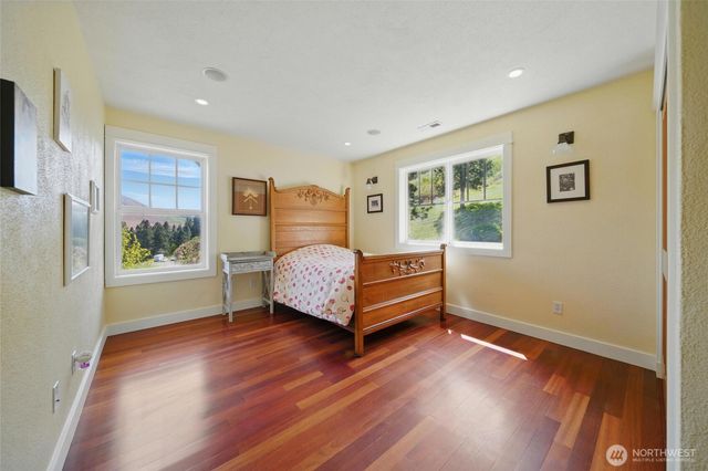 469 Tag Lane, Walla Walla, WA 99362