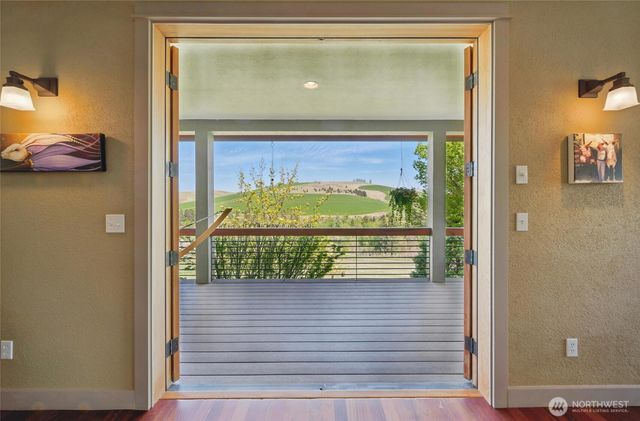 469 Tag Lane, Walla Walla, WA 99362