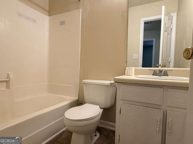 728 Burnt Creek Drive NW B, Lilburn, GA 30047